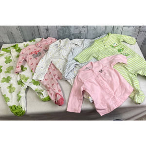 Lot of 6 Carters Baby Girl 3 Months One Piece Sleepers Long Short Sleeve Top Lot